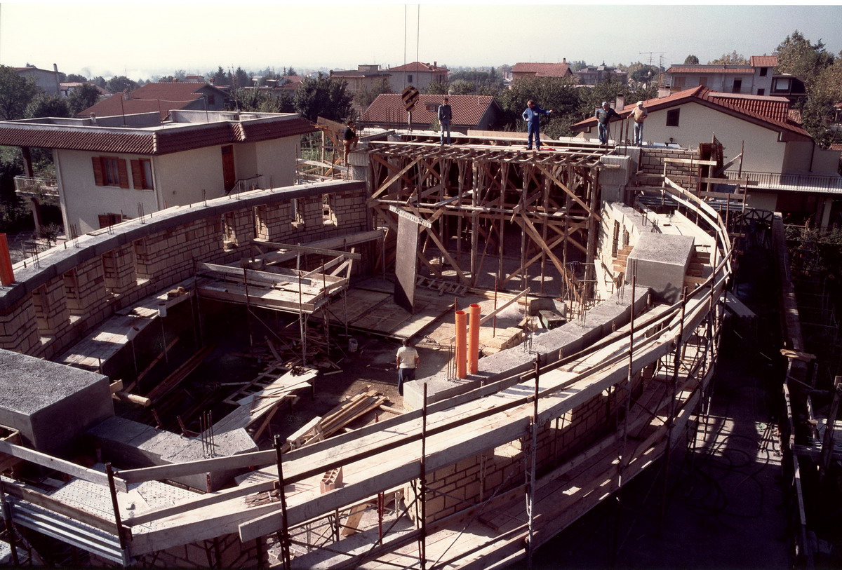 Lavori di elevazione delle murature