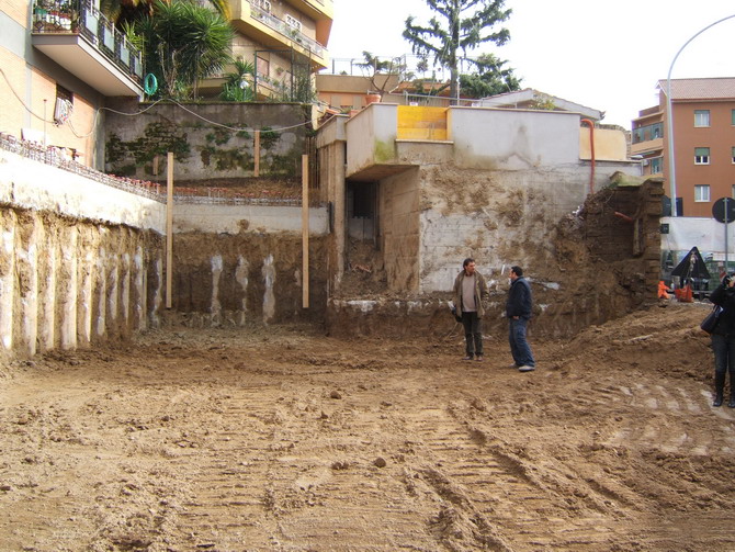 Paratia di pali trivellati sul lato a monte