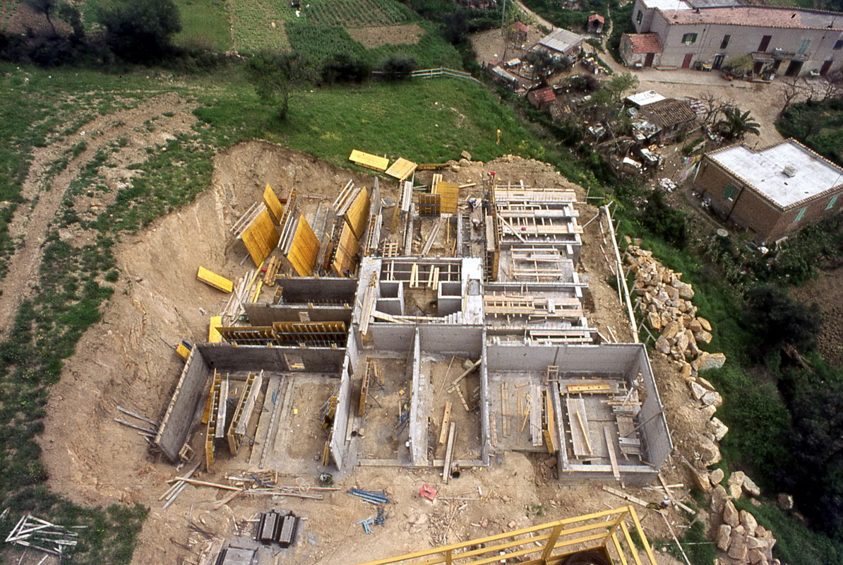 Veduta dall'alto di uno degli edifici in costruzione